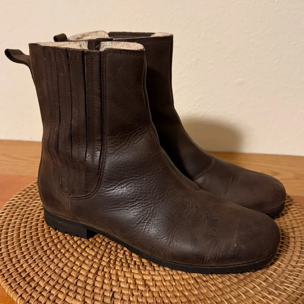 UGG Women's Brown Leather‎ Ramos Sheep skin Winter Boots
